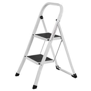 Songmics GSL12WT foldet trinstige med 2 trin, foldesektion, sikkerhedslåsemekanisme, let at opbevare, belastningskapacitet 150 kg, Tüv Rheinland-testet til EN14183