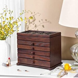 Songmics Wooden Jewellery Box med blomsterudskæring, 6-lags smykkearrangør med 5 aftagelige udtrækkelige skuffer, gave til kære, mørkebrun JBC56W - Image 4