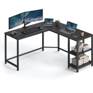 Skrivebord, L-formet hjørnebord, 138 x 138 x 76 cm, sort med trækorn