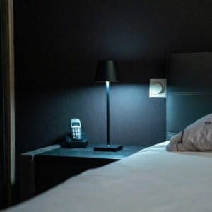 Trådløs Bordlampe til Indendørs og Udendørs – Dæmpbar - Hvid - Image 5