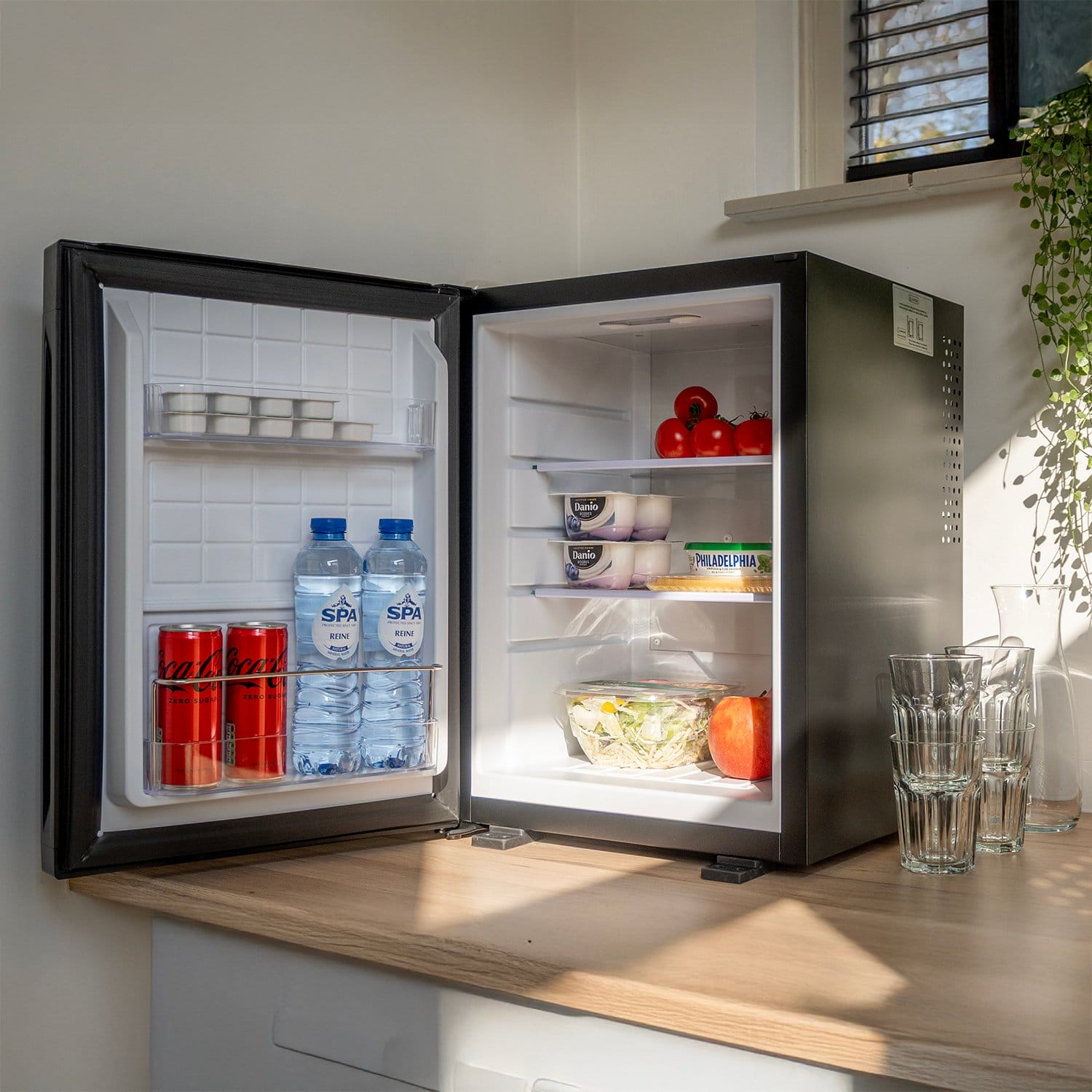 BREND Mini Køleskab Fristående 35 Liter – Minibar – Sort 5 BREND Mini Køleskab Fristående 35 Liter – Minibar – Sort - Billede 5