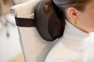 QLT Elektrisk Massageapparat Ryg – Shiatsu Massagepude – 4 Massagerullere - Image 3