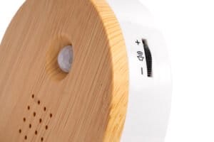 QLT Nature Box Hytte med sensor og 3 naturlyde - Fuglekasse - Træ - Image 3