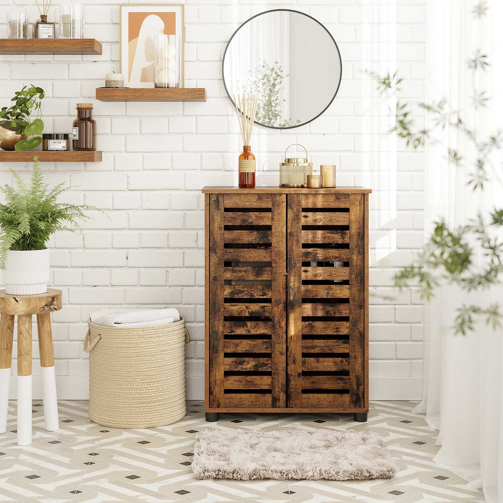 VASAGLE Bathroom Floor Cabinet, Storage Cabinet Unit, Multipurpose Cabinet, with 2 Louvred Doors, Adjustable Shelf, Sideboard, for Bedroom, Living Room, Kitchen, Rustic Brown BBK142X01 2 VASAGLE Bathroom Floor Cabinet, Storage Cabinet Unit, Multipurpose Cabinet, with 2 Louvred Doors, Adjustable Shelf, Sideboard, for Bedroom, Living Room, Kitchen, Rustic Brown BBK142X01 - Billede 2