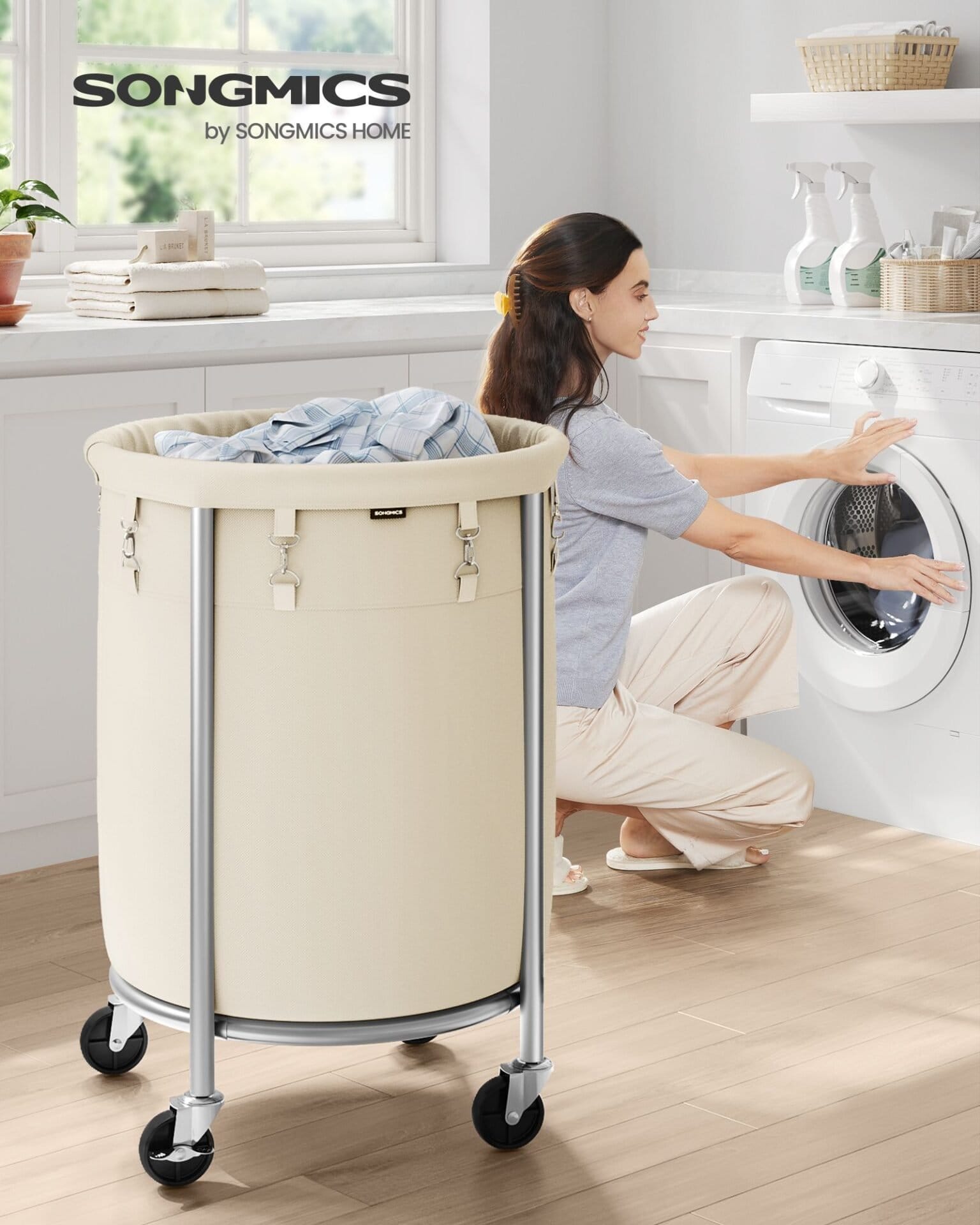 SONGMICS Laundry Basket on Wheels, Laundry Trolley 110L, Round Laundry Hamper with Steel Frame and Removable Bag, 4 Castors and 2 Brakes, Cream and Silver RLS002W01 2 SONGMICS Laundry Basket on Wheels, Laundry Trolley 110L, Round Laundry Hamper with Steel Frame and Removable Bag, 4 Castors and 2 Brakes, Cream and Silver RLS002W01 - Billede 2