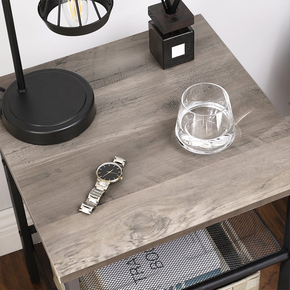 VASAGLE Side Table Set, Nightstand, Set of 2 Industrial Bedside Tables, with Adjustable Mesh Shelves, Living Room, Bedroom, Hallway, Office, Stable, Greige and Black LET024B02 5 VASAGLE Side Table Set, Nightstand, Set of 2 Industrial Bedside Tables, with Adjustable Mesh Shelves, Living Room, Bedroom, Hallway, Office, Stable, Greige and Black LET024B02 - Billede 5