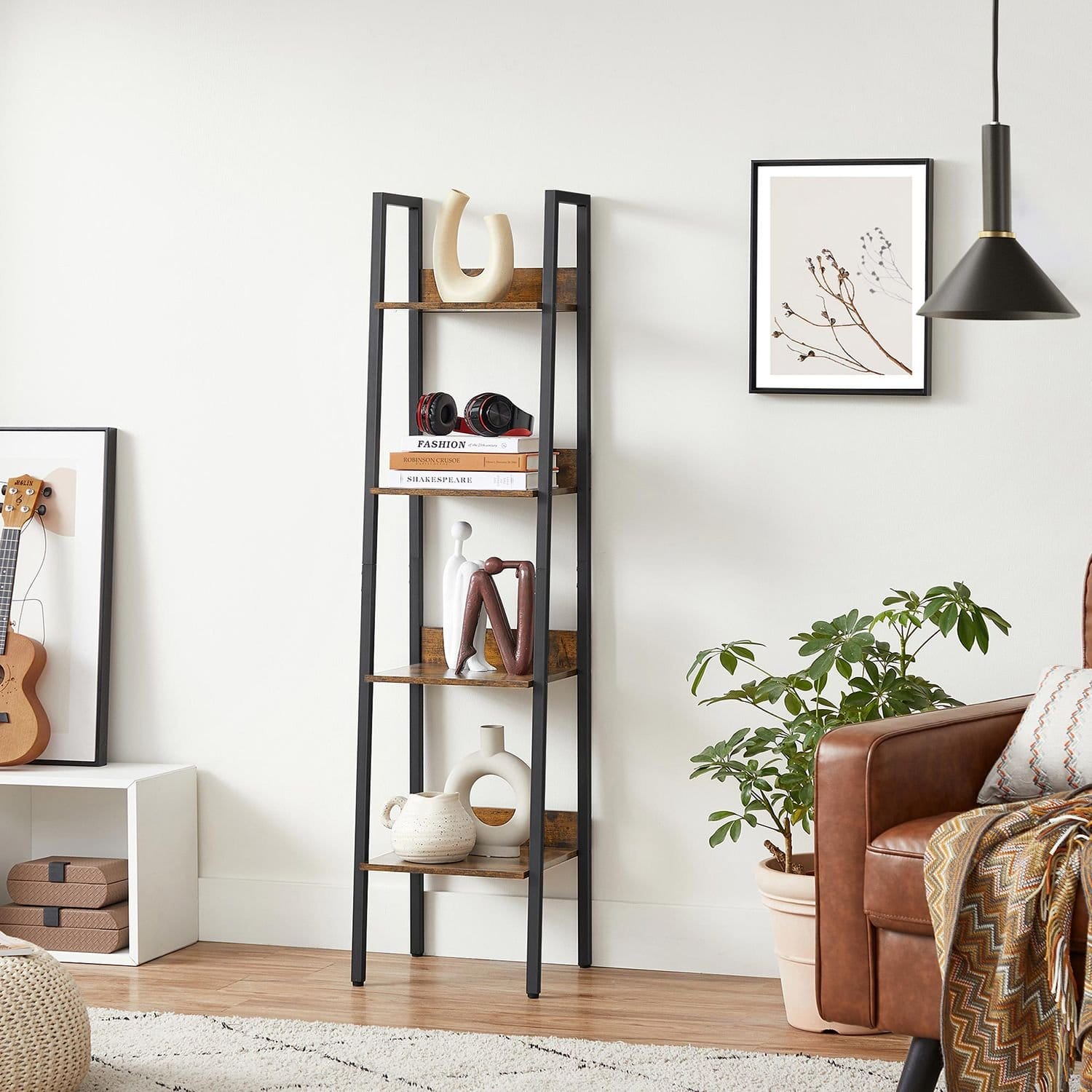 VASAGLE Ladder Shelf, 4-Tier Home Office Bookshelf, Freestanding Storage Shelves, for Living Room Bedroom Kitchen, Steel Frame, Easy to Assemble, Industrial, Rustic Brown and Black LLS108B01 3 VASAGLE Ladder Shelf, 4-Tier Home Office Bookshelf, Freestanding Storage Shelves, for Living Room Bedroom Kitchen, Steel Frame, Easy to Assemble, Industrial, Rustic Brown and Black LLS108B01 - Billede 3