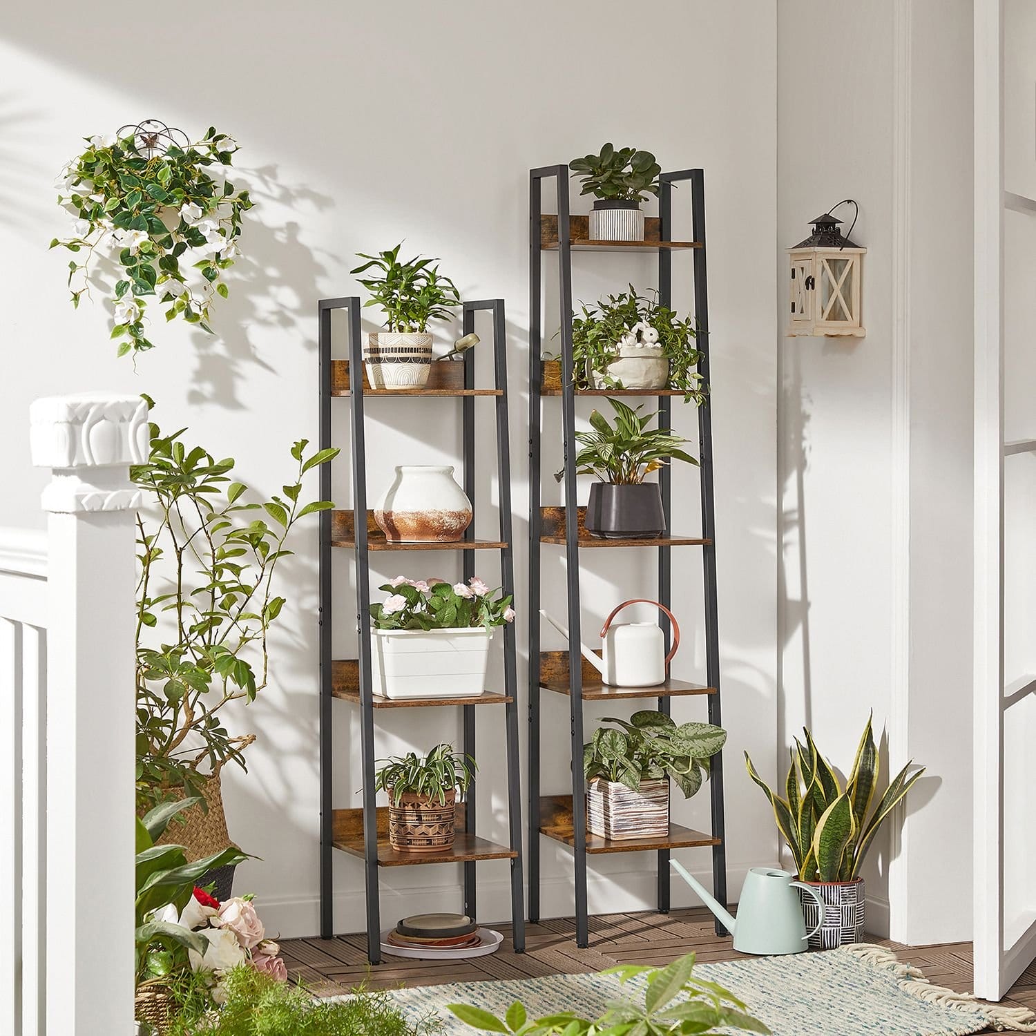 VASAGLE Ladder Shelf, 4-Tier Home Office Bookshelf, Freestanding Storage Shelves, for Living Room Bedroom Kitchen, Steel Frame, Easy to Assemble, Industrial, Rustic Brown and Black LLS108B01 4 VASAGLE Ladder Shelf, 4-Tier Home Office Bookshelf, Freestanding Storage Shelves, for Living Room Bedroom Kitchen, Steel Frame, Easy to Assemble, Industrial, Rustic Brown and Black LLS108B01 - Billede 4
