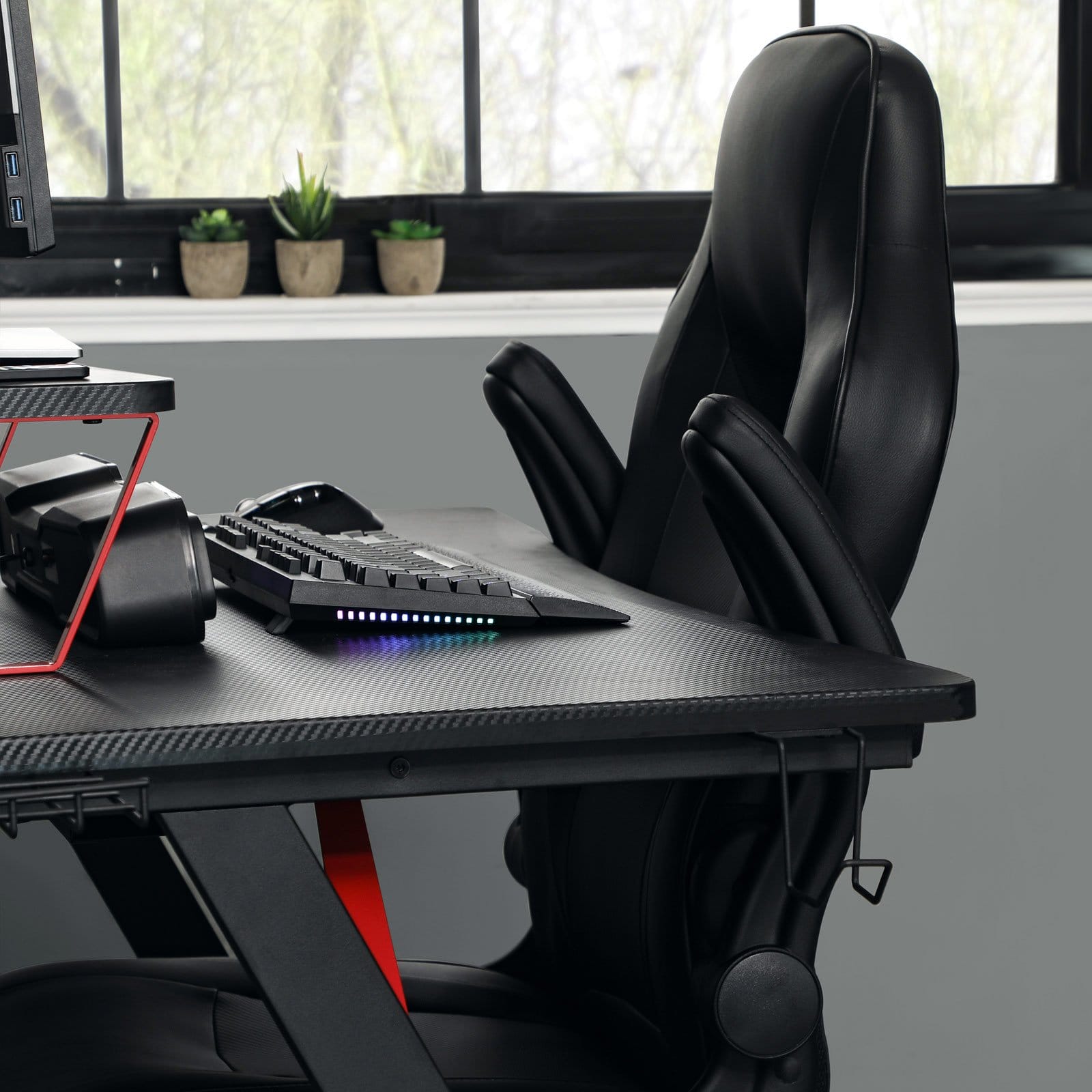 SONGMICS OBG064B01 Ergonomic Desk Computer Chair Height Adjustable up to 150kg Load Capacity PU Leather Home Office Office Black 4 SONGMICS OBG064B01 Ergonomic Desk Computer Chair Height Adjustable up to 150kg Load Capacity PU Leather Home Office Office Black - Billede 4