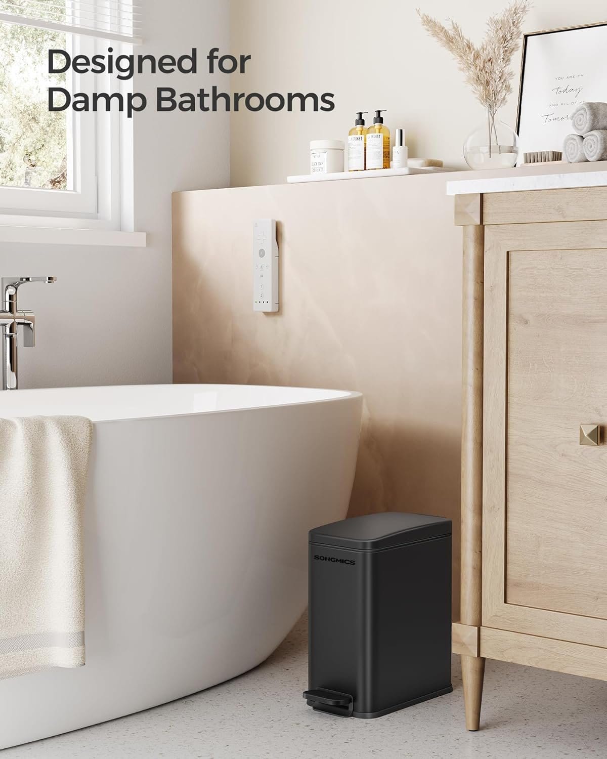SONGMICS Bathroom Trash Can, 1.3 Gallon Small Trash Bin with Lid, Slim for Small Spaces, Stainless Steel Garbage Can, Soft Close, Black ULTB560B05 3 SONGMICS Bathroom Trash Can, 1.3 Gallon Small Trash Bin with Lid, Slim for Small Spaces, Stainless Steel Garbage Can, Soft Close, Black ULTB560B05 - Billede 3